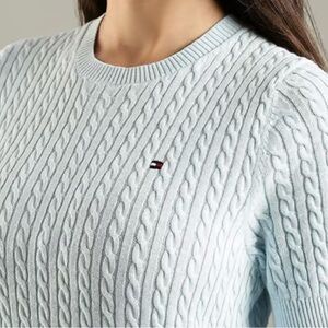 Tommy Hilfiger Women's Soft Blue Cable Knit Sweater